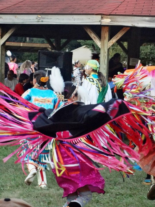 185552 3512422572492 179605228 n